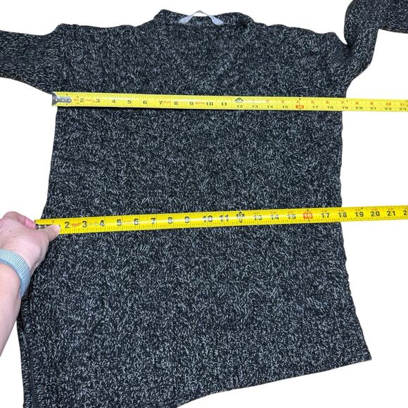 Athleta Women’s XS Northern Lights Asymmetrical Wool Cashmere Knit Black Sweater - Picture 8 of 10